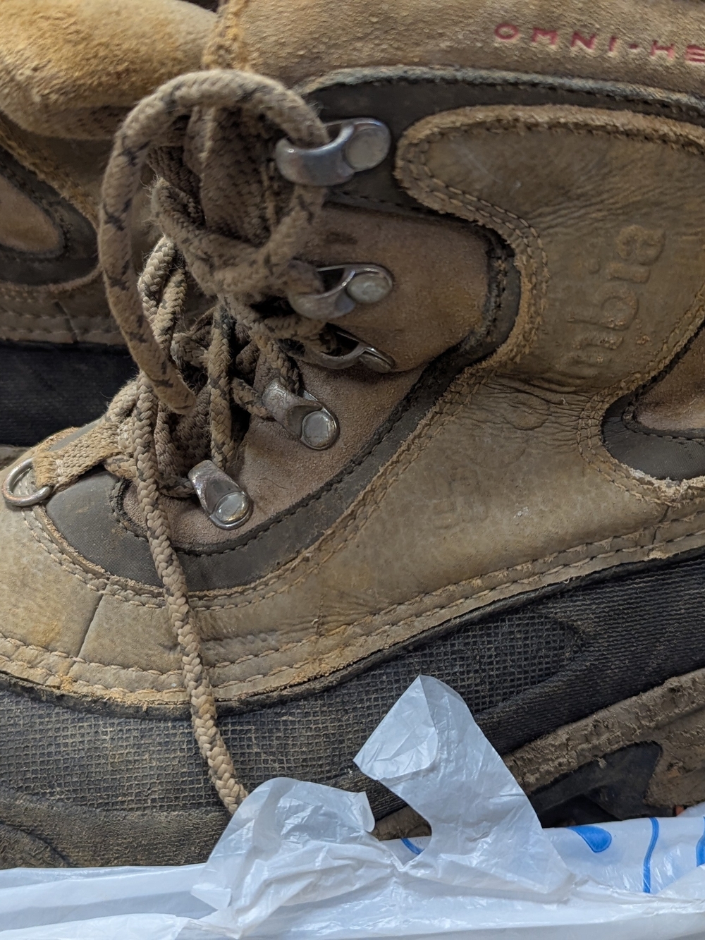 Columbia Brown Trail Hiking Boots